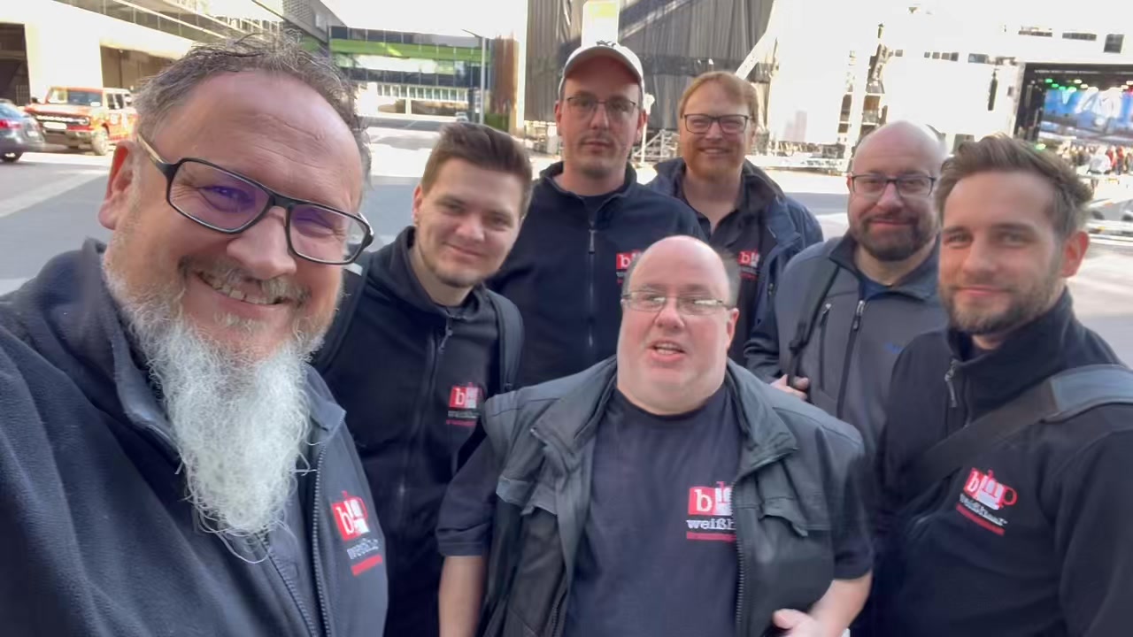 30 Jahre Prolight + Sound in Frankfurt - traditionell sind wir auch dieses Jahr einen Tag auf der Messe. Gespannt, wen wir heute alles