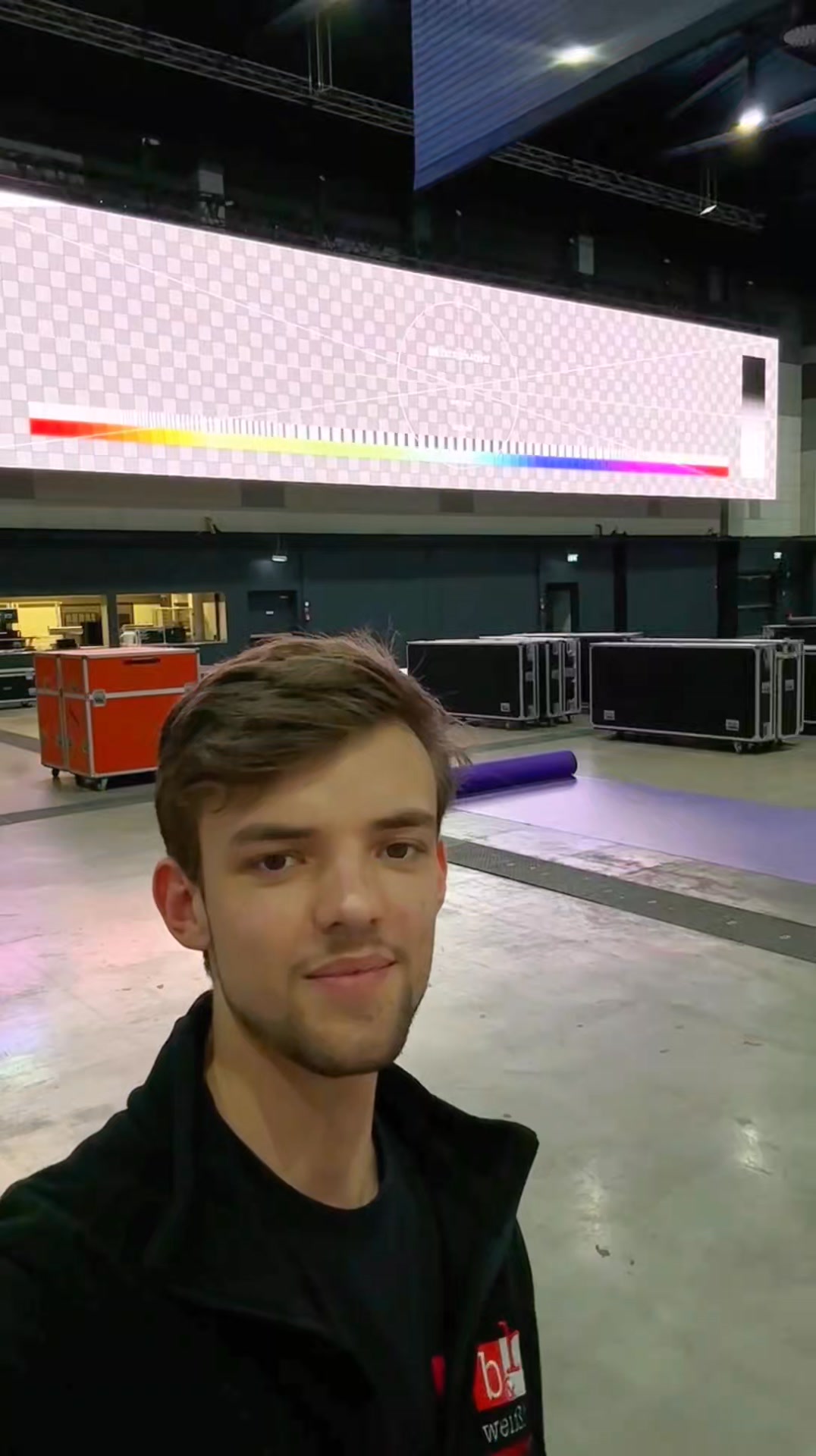 B&amp;HP Weißhaar liefert LED Wand 